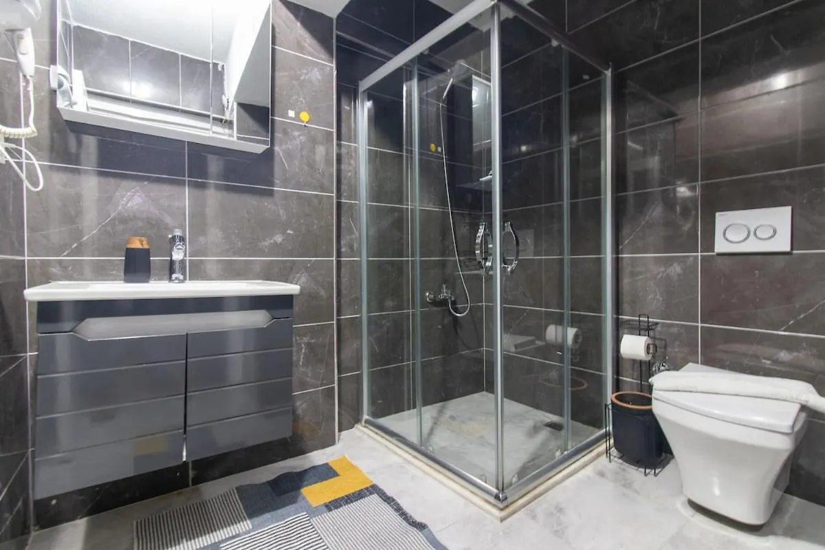 Historic 4Br 4Ba Mansion Seaview Yedikule Old Town Apartment Istanbul