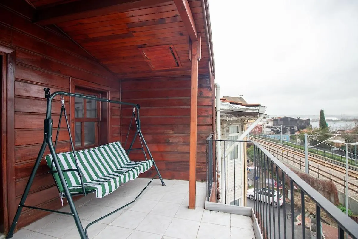 Historic 4Br 4Ba Mansion Seaview Yedikule Old Town Apartment Istanbul