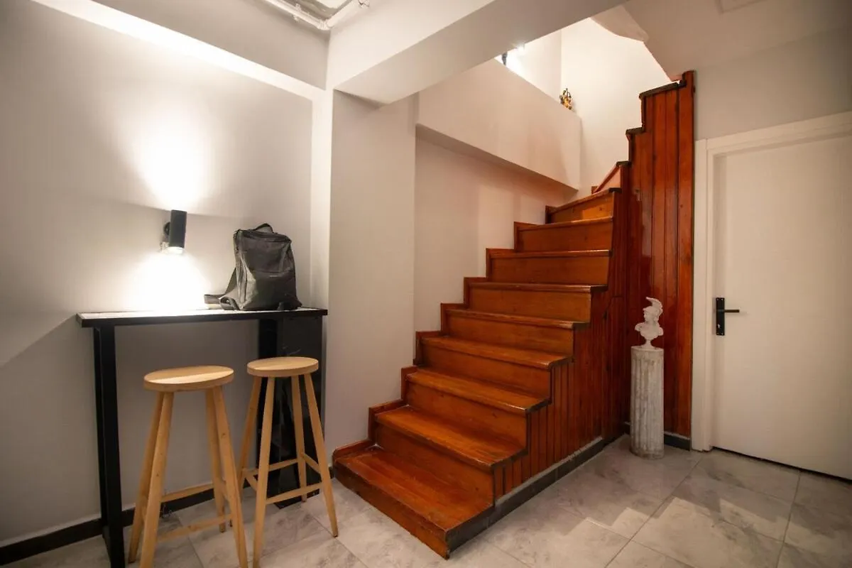 Historic 4Br 4Ba Mansion Seaview Yedikule Old Town Apartment Istanbul